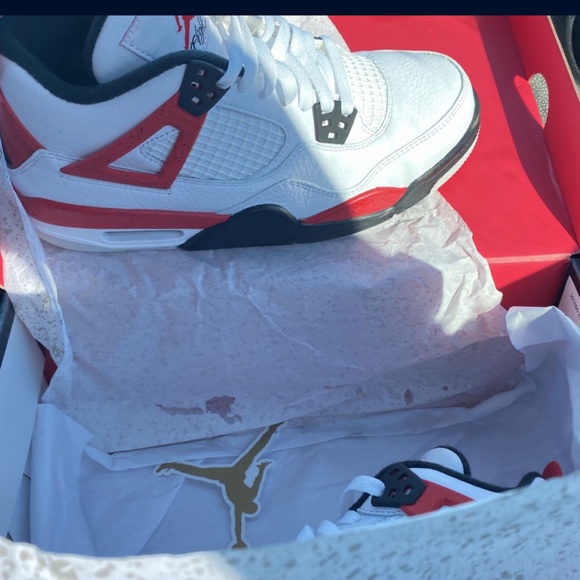 Jordan 4s - Picture 2 of 5